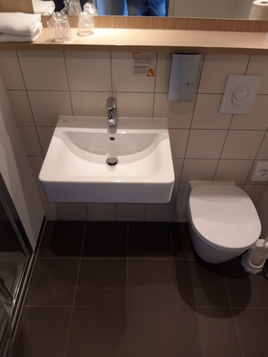 Zimmer B&B Hotel Frankfurt-Airport