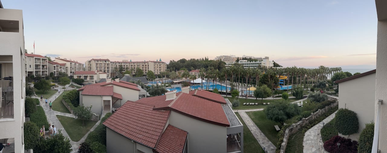 Ausblick Arum Barut Collection