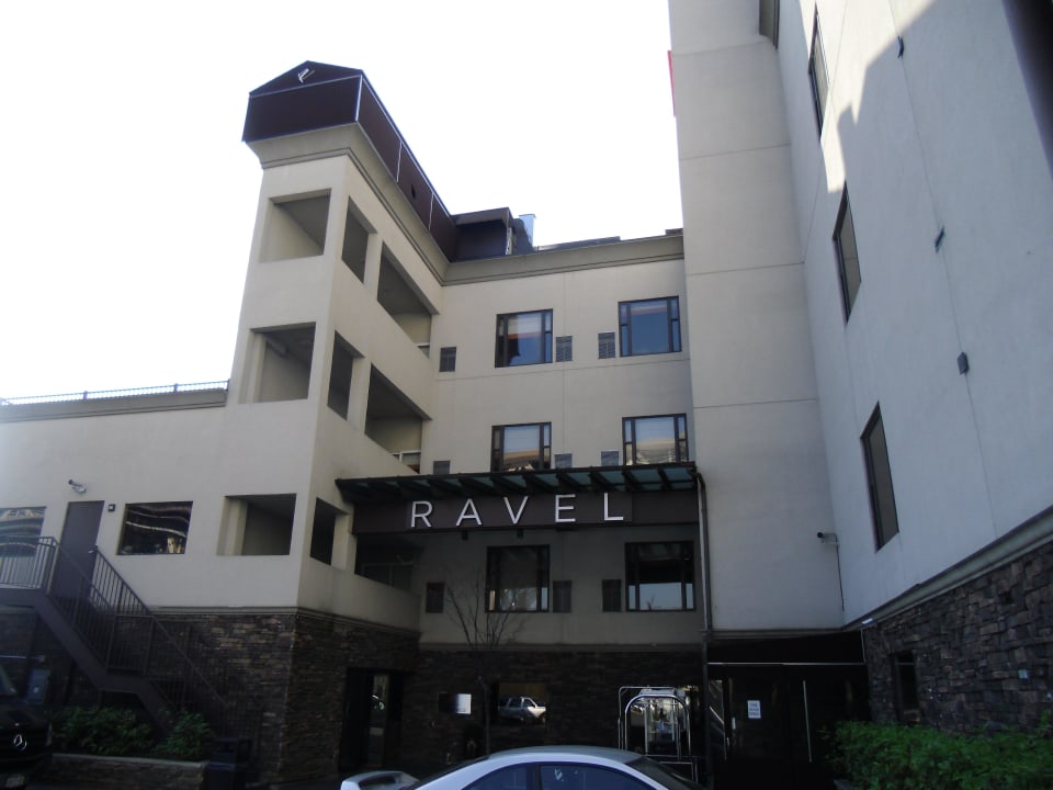 Ravel Hotel Ravel Hotel