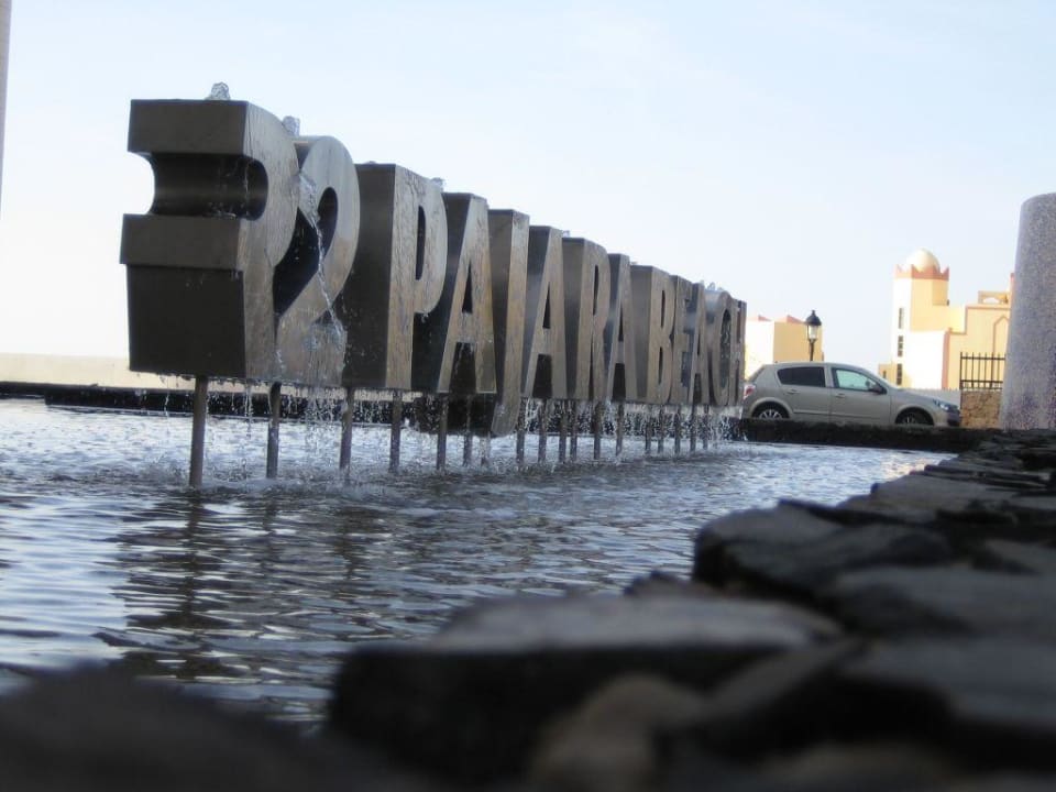 Vor dem Hotel R2 Pajara Beach
