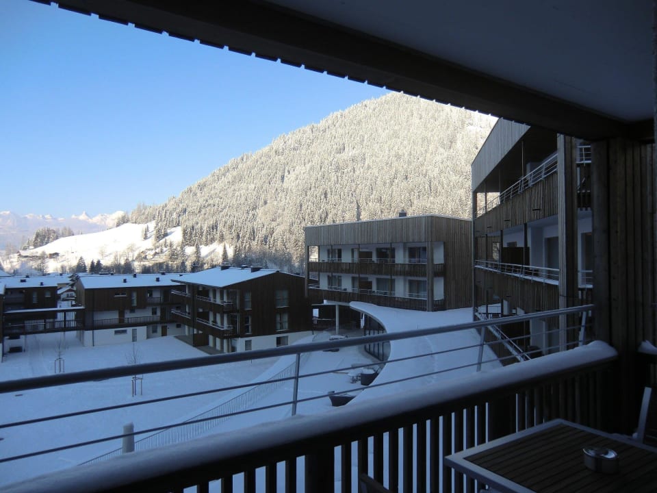 Blick auf die Residenzen aja Bergresort Werfenweng