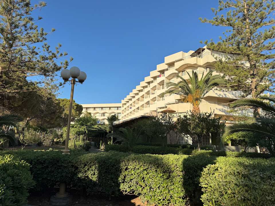 Außenansicht Apollonia Beach Resort & Spa