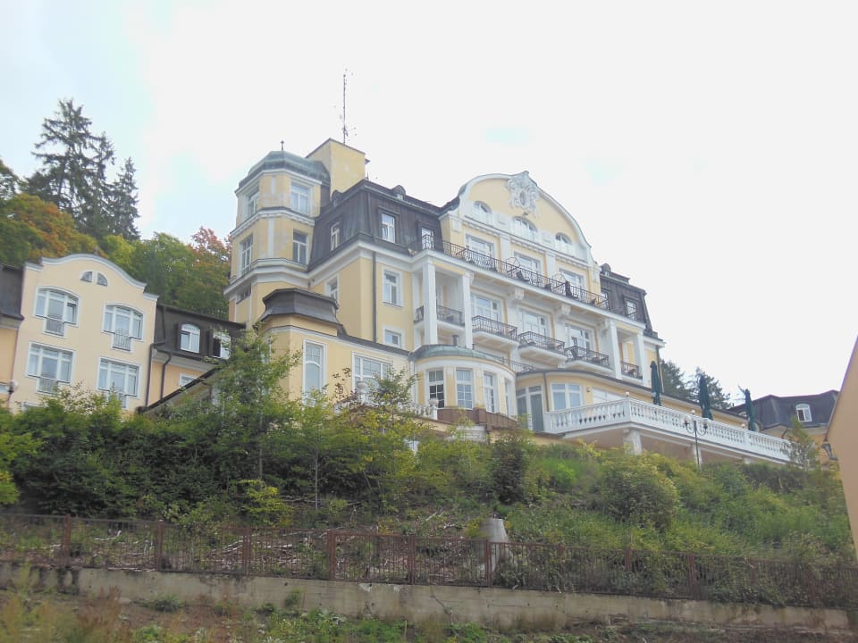 Außenansicht Kurhotel Royal Marienbad