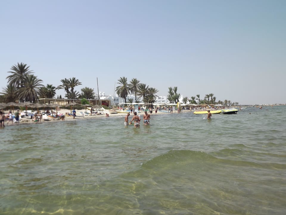 Vom Wasser aus gesehen Houda Golf & Beach Club