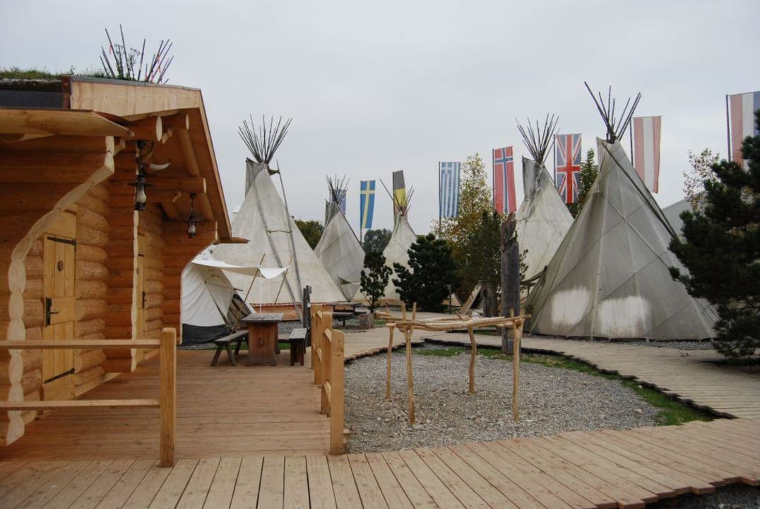 Tippidorf  Tipi Town Europa-Park