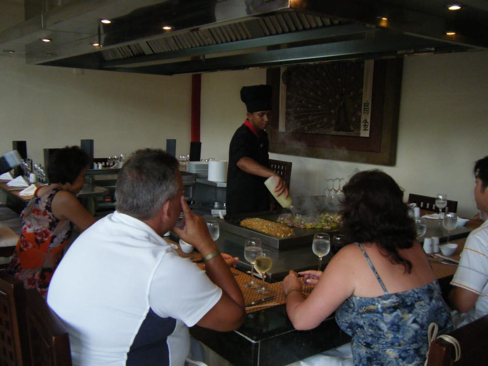 Show cooking beim Japaner Grand Palladium Select Bávaro Resort & Spa