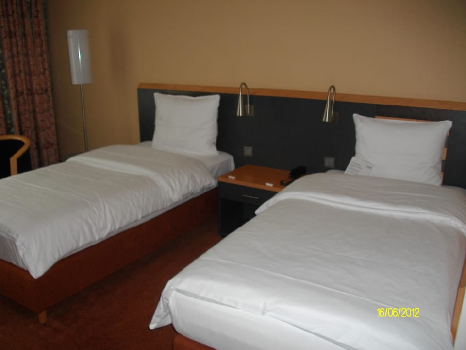 Betten Lindner Hotel Leverkusen BayArena, part of JdV by Hyatt