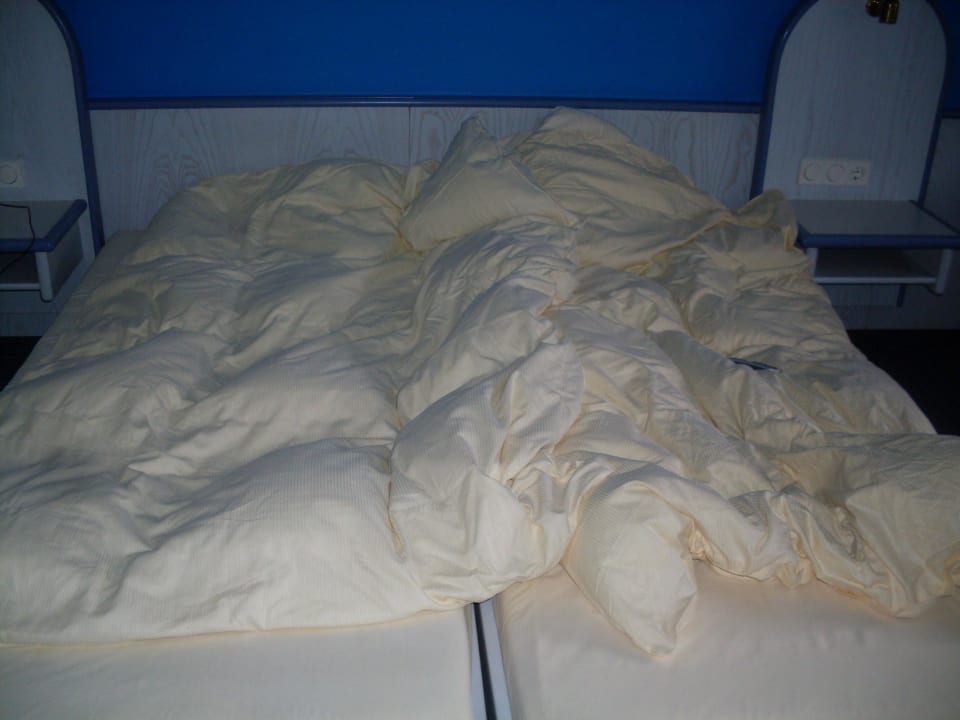 Doppelbett Hotel Rennsteig Masserberg