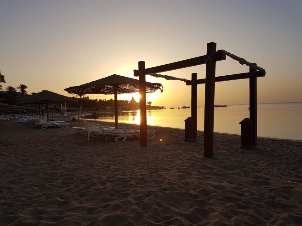 Strand Fort Arabesque Resort, Spa & Villas