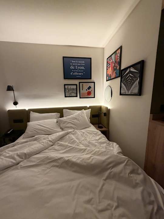 Zimmer Hampton By Hilton Lyon Airport