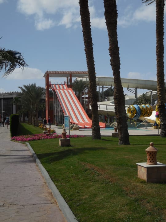 Rutschen für viel Spaß Beach Albatros Resort