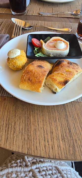 Gastro Seaside A Lifestyle Resort