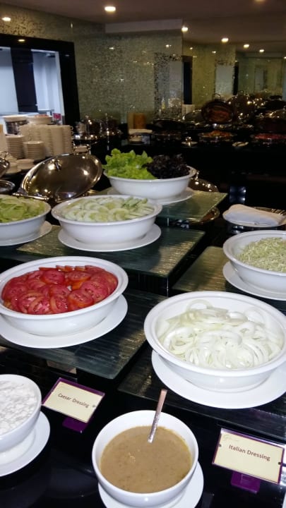 Niewielki bufet warzywny Hotel Royal Bangkok