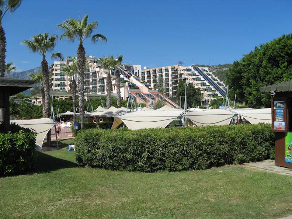 Die Gartenanlage ist sehr gepflegt Limak Limra Hotel & Resort