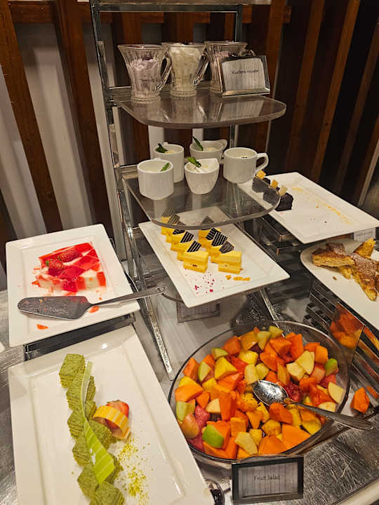 Gastro Royal Palms Beach Hotel