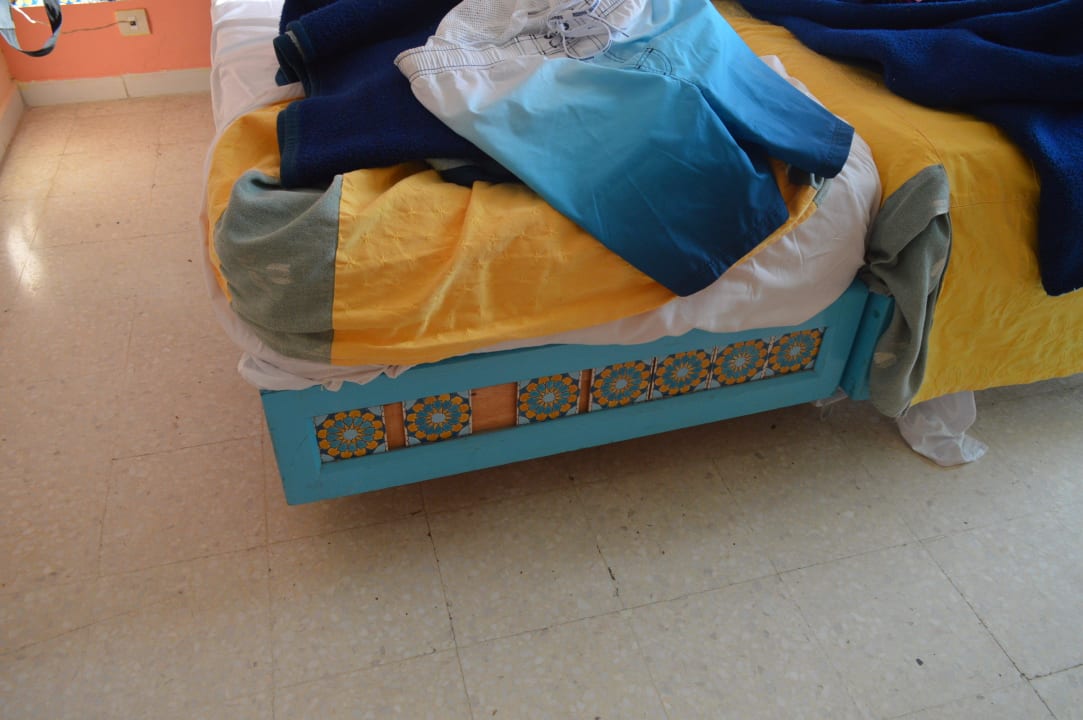 Bett Novostar Royal Beach
