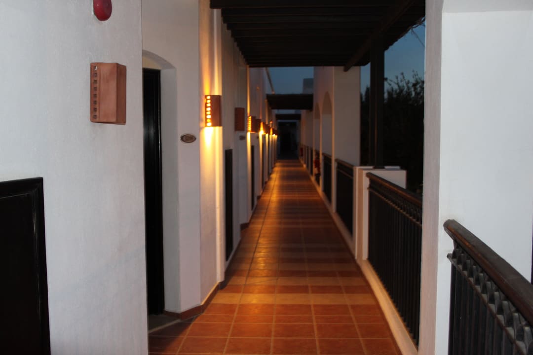 Es ist Zeit Schlafen zu gehen JAZ Dahabeya