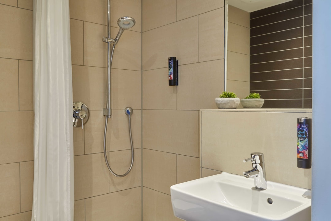 Zimmer Holiday Inn - the niu, Fusion Hamburg St. Georg