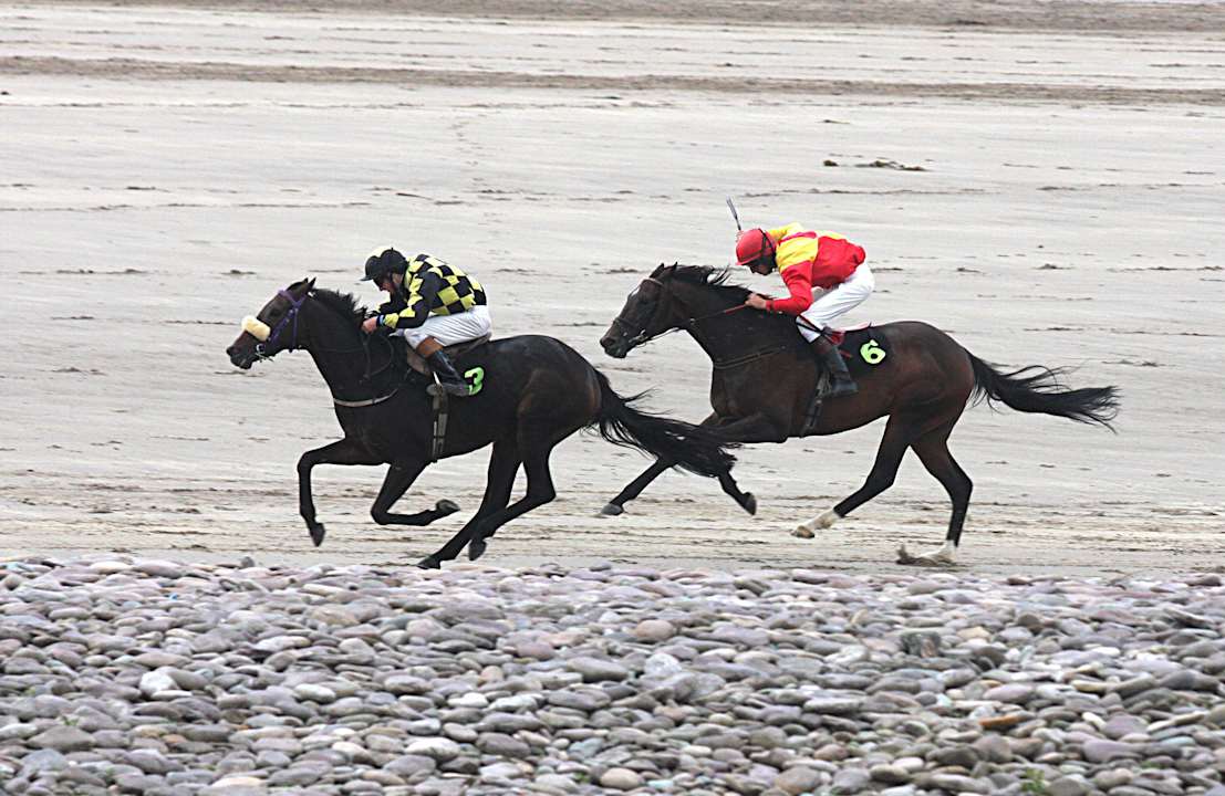 Rossbeigh Horse Race B&B Rossbeigh Beach House