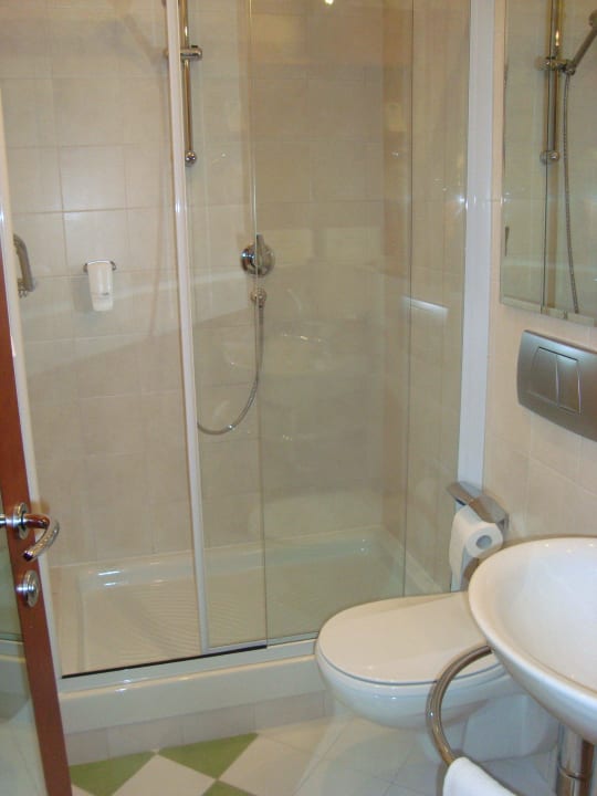 Duschraum Hotel Delfino Lugano