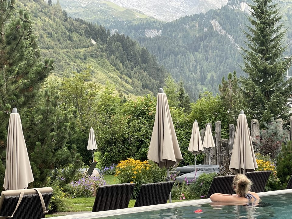 Gartenanlage Hotel Alpenhof