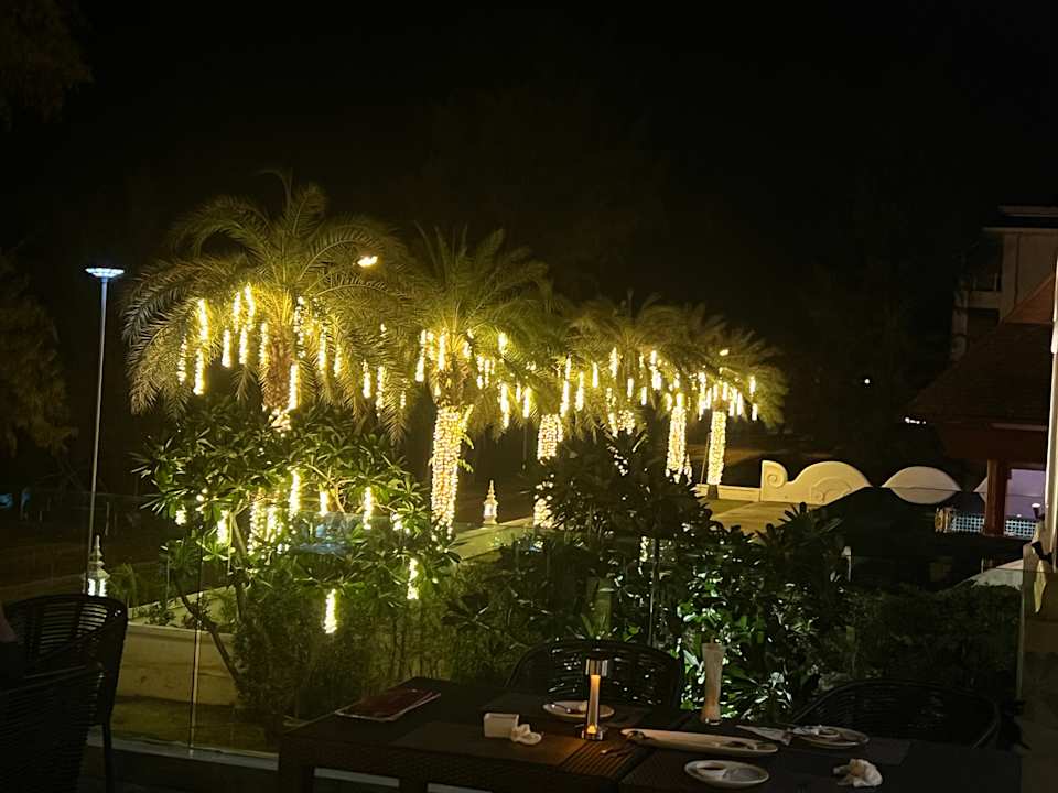 Gartenanlage Maikhao Palm Beach Resort