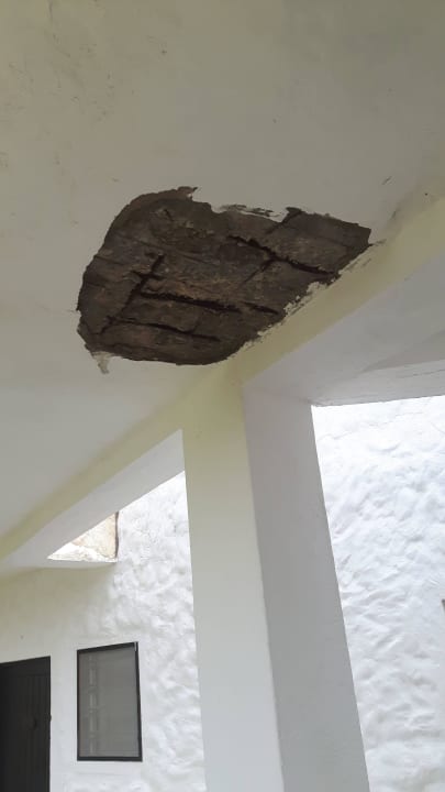 Baufällig Diani Sea Resort