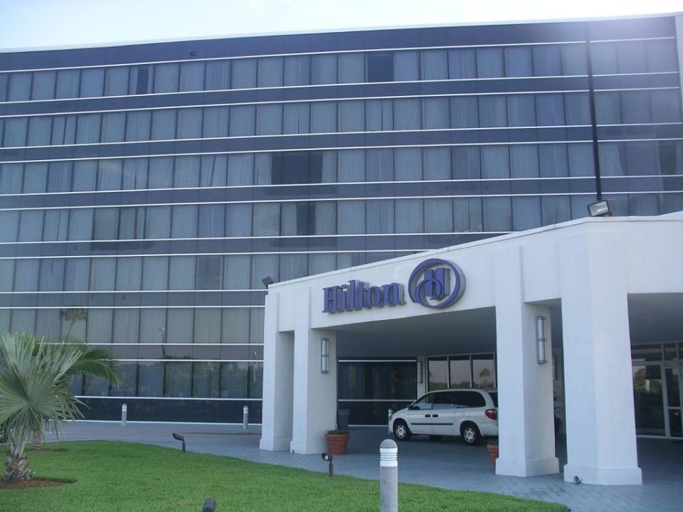 Frontansicht Hilton Cocoa Beach Oceanfront Hotel Hilton Cocoa Beach Oceanfront