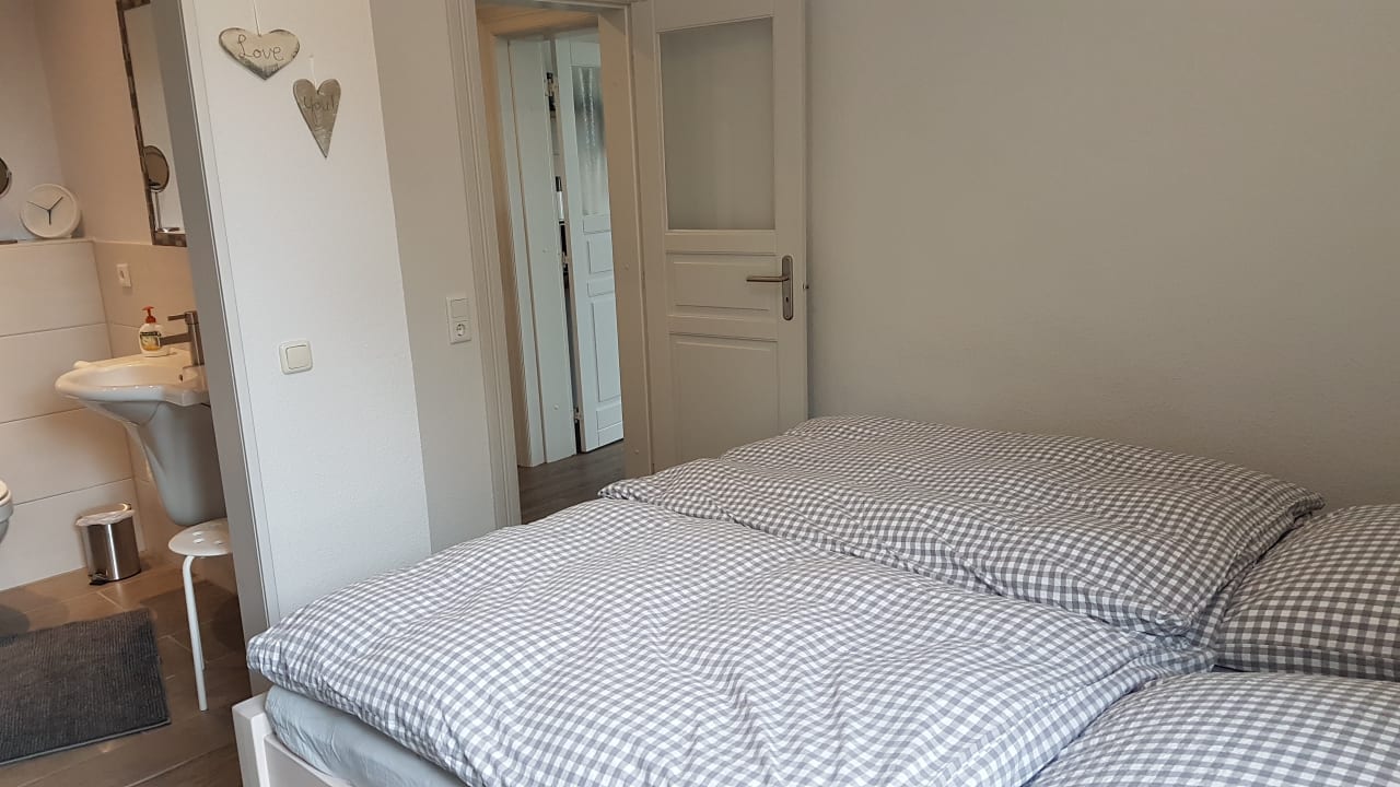 Zimmer Ferienhaus Hemenswarft direkt an der Nordsee mit Meerblick