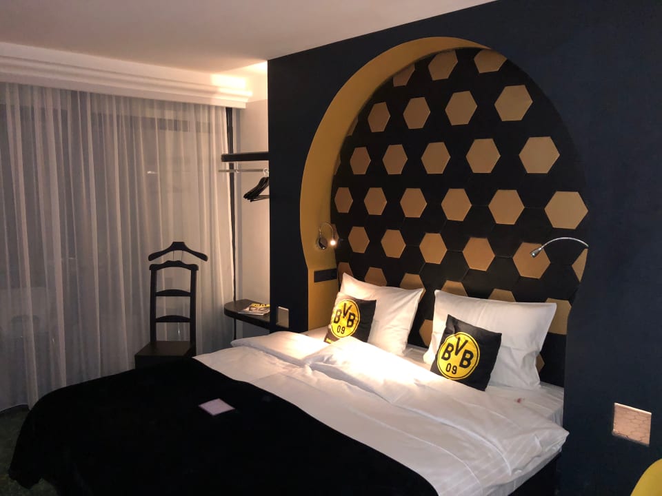 Zimmer PLAZA INN stays design Dortmund