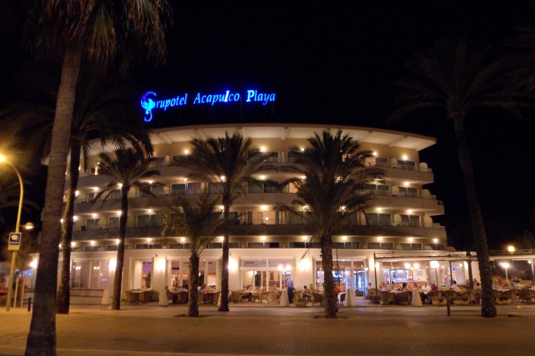 Acapulco bei Nacht Grupotel Acapulco Playa - Adults Only