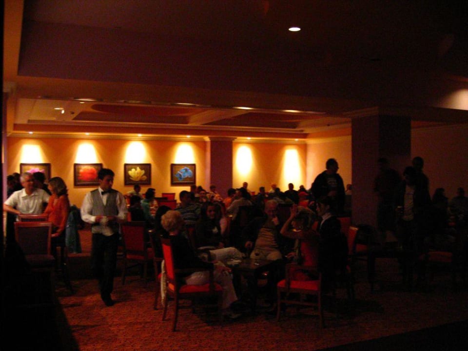 Bar im Keller Club Grand Aqua