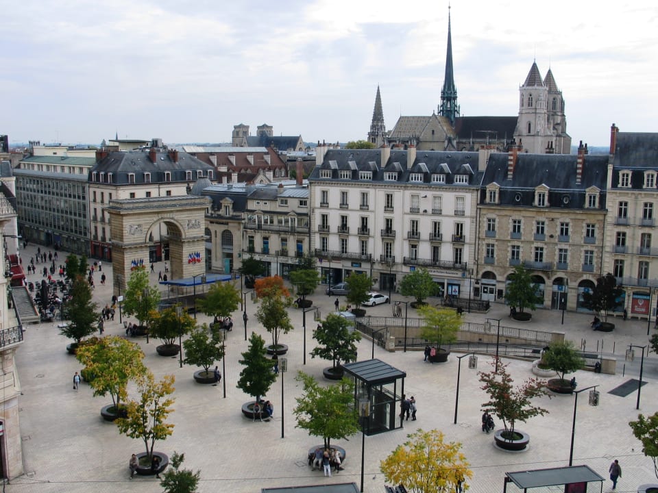 Ausblick Grand Hôtel La Cloche MGallery Collection