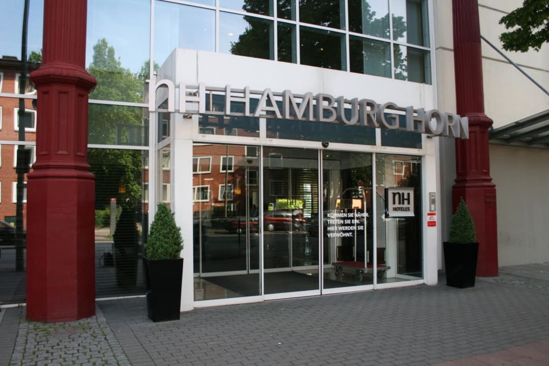 Eingang NH Hamburg Horner Rennbahn