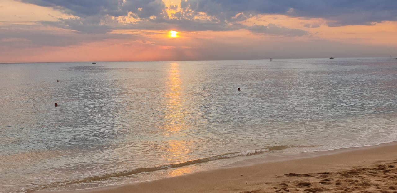 Strand Gardenia Hotel