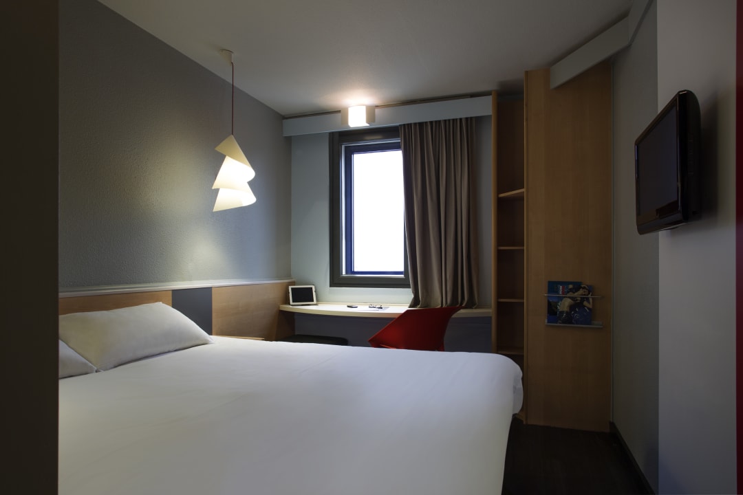 Zimmer ibis Lyon Gerland Musée des Confluences