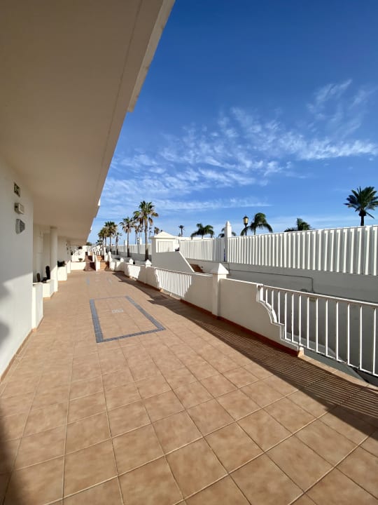 Außenansicht H10 Ocean Suites