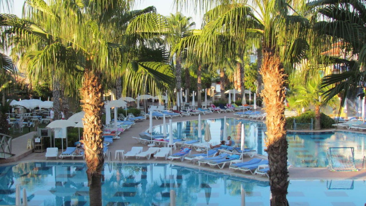 Blick auf den Pool Trendy Palm Beach (Adults Only, 16+)