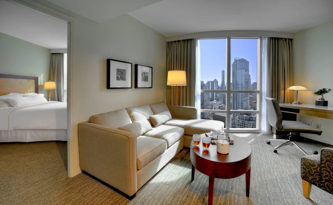 Superior Suites Hilton Vancouver Downtown