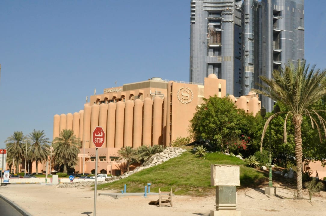 Außenansicht Sheraton Hotel & Resort Abu Dhabi