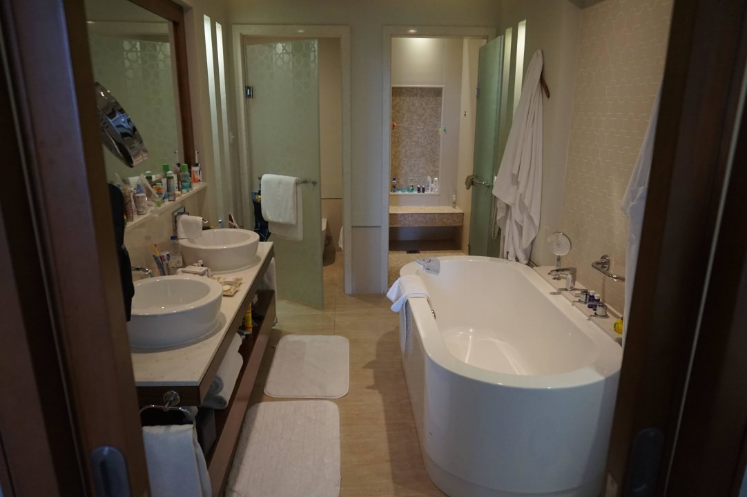 Junior Suite Bad JA Palm Tree Court