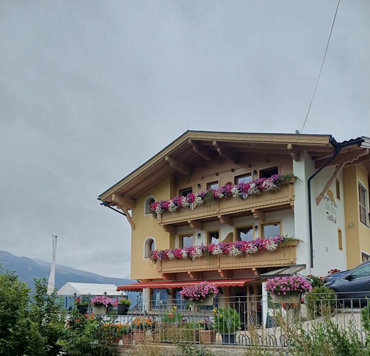 Außenansicht Almgasthof Talblick