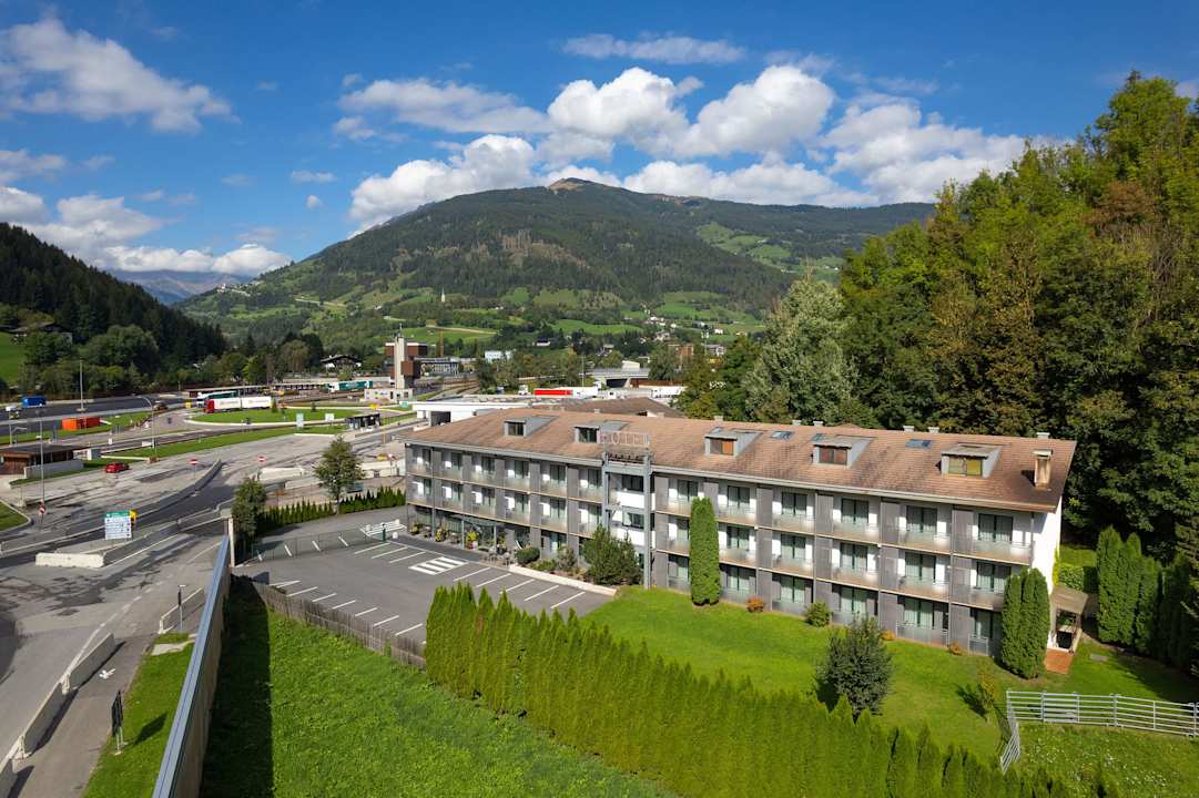 Außenansicht Hotel Brenner Stop & Go