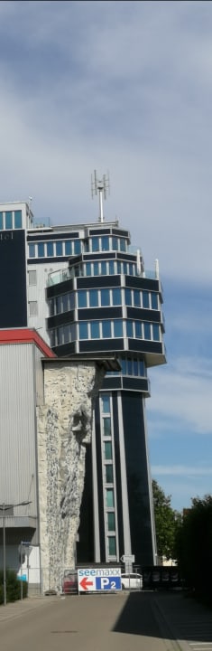 Außenansicht aquaTurm Hotel