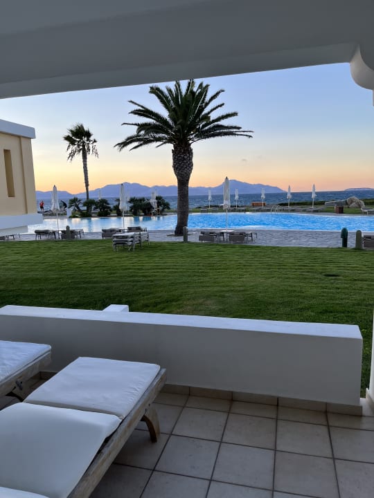 Zimmer Neptune Luxury Resort