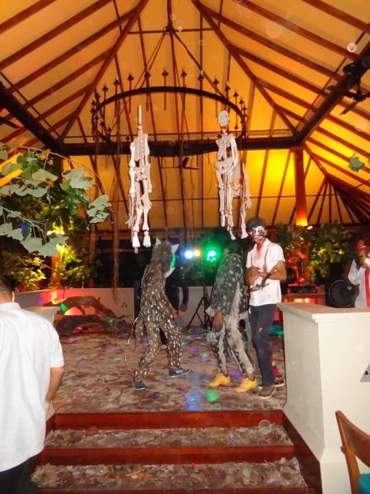 Halloween Adaaran Select Meedhupparu Island Resort - Premium All Inclusive