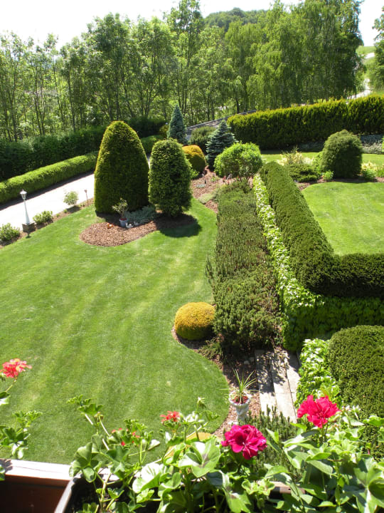 Unser herrlicher Garten im Frühling Frühstückspension Porranzl