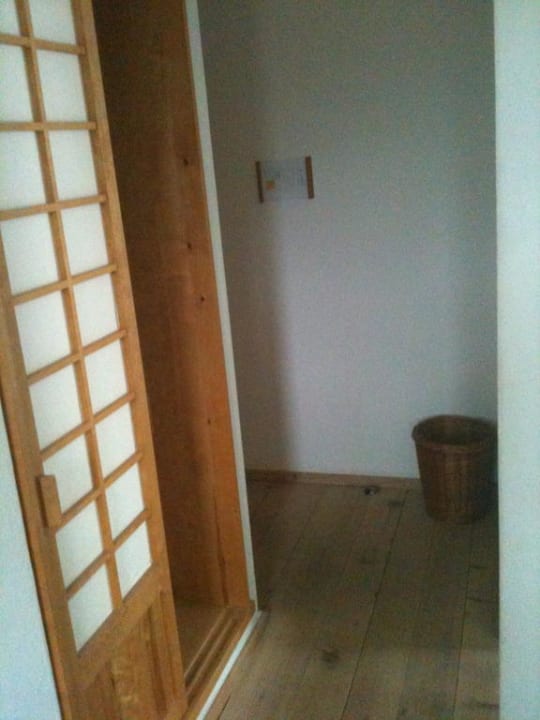 Eingangsbereich Schiff Hotel