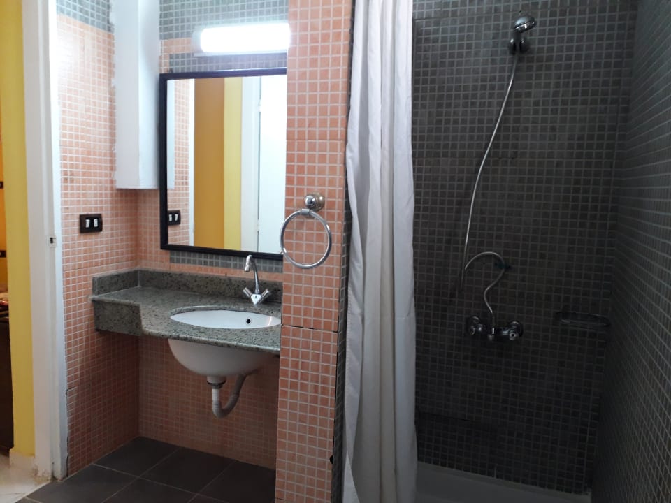 Zimmer Hotel Coral Garden