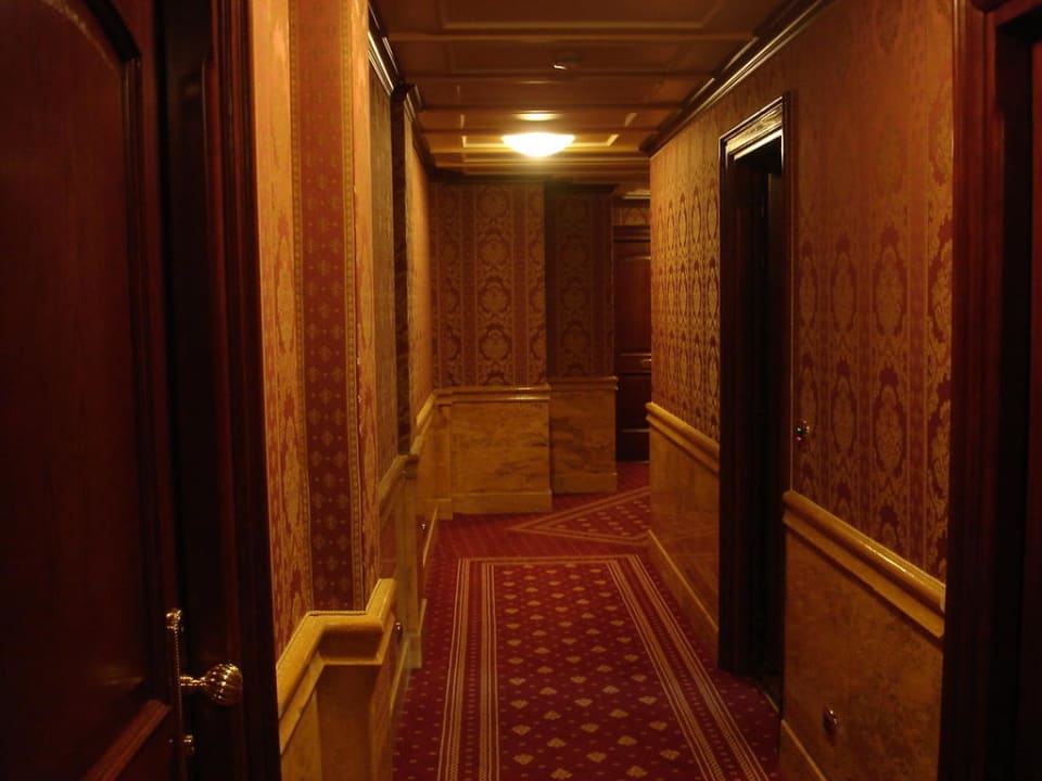 Flur zum Zimmer Hotel Splendid